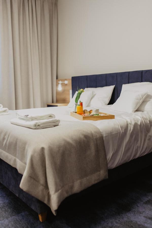 Molto Bene Hotel & Restaurant Skorcz Ngoại thất bức ảnh