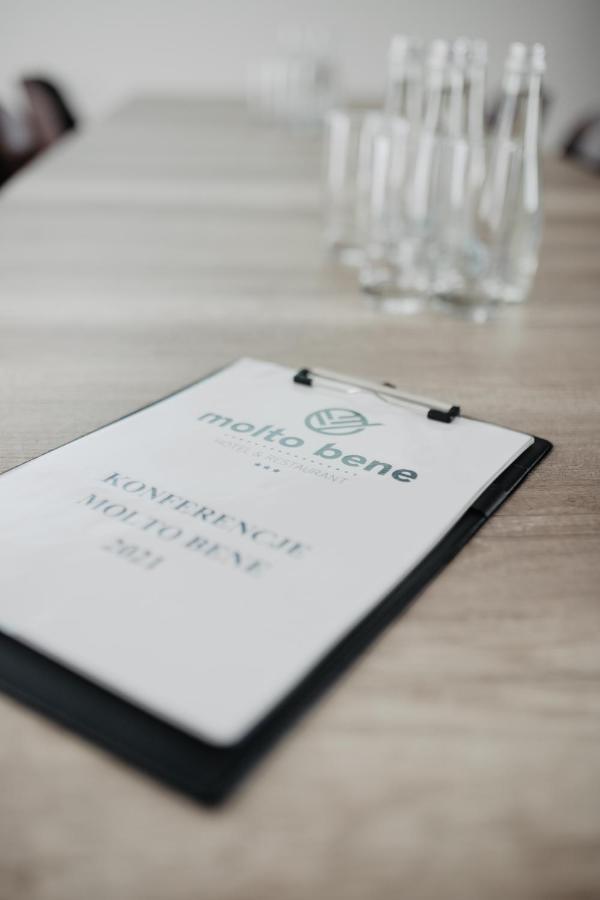 Molto Bene Hotel & Restaurant Skorcz Ngoại thất bức ảnh