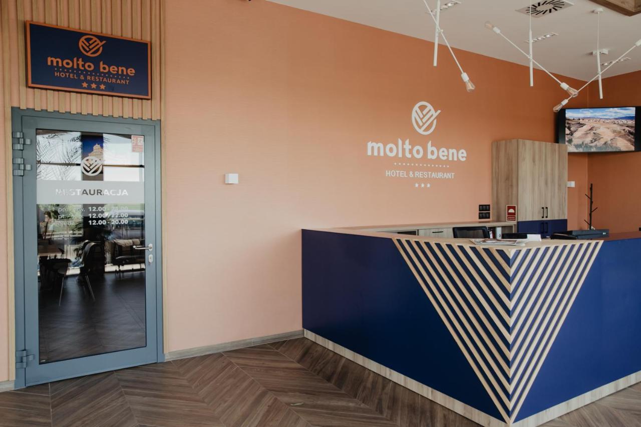 Molto Bene Hotel & Restaurant Skorcz Ngoại thất bức ảnh